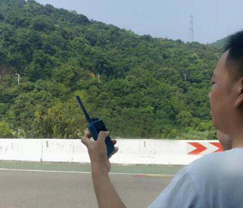 手持無線電對(duì)講機(jī)可以隨意使用？